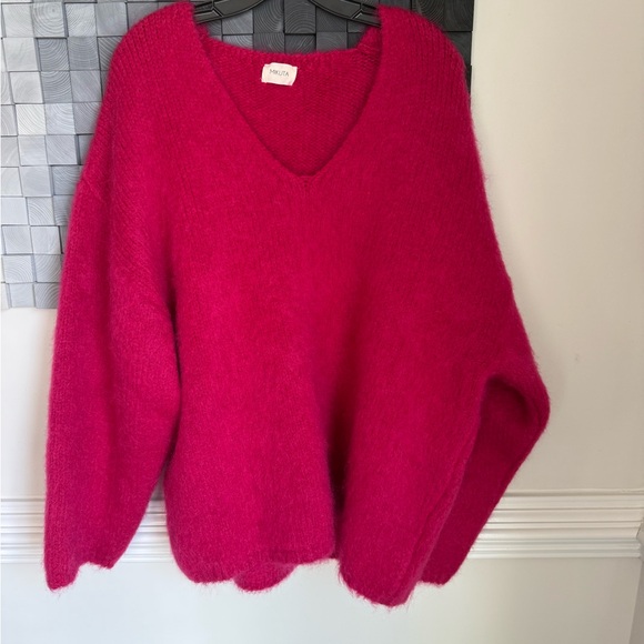 MIKUTA Oversized Mohair Fuchsia V-Neck Sweater - Picture 7 of 15